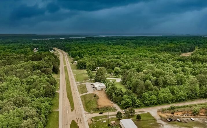 Pictures of Business for Sale, Retail property located at 11180 Highway 79 N, Springville, TN 38256 for sales - image #1
