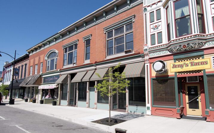 Pictures of Special Purpose property located at 211/213 S Main Street, Kendallville, IN 46755 for sales - image #1