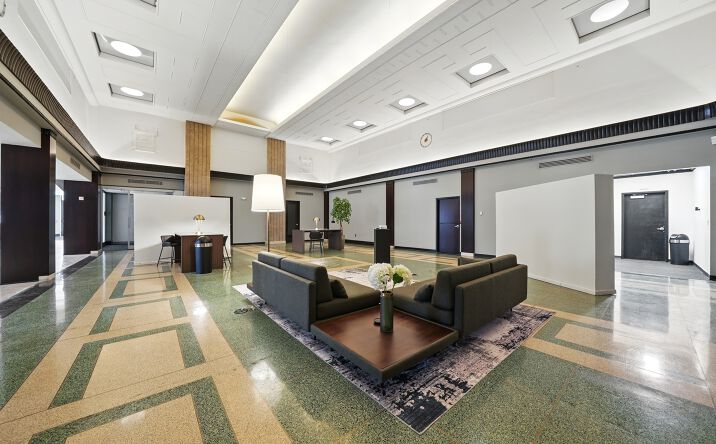 Pictures of Mixed Use, Office, Retail property located at 300 N Broadway, St. Louis, MO 63102 for sales - image #1