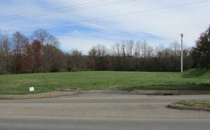 Pictures of Land property located at Marketplace Blvd, Johnson City, TN 37604 for sales - image #1