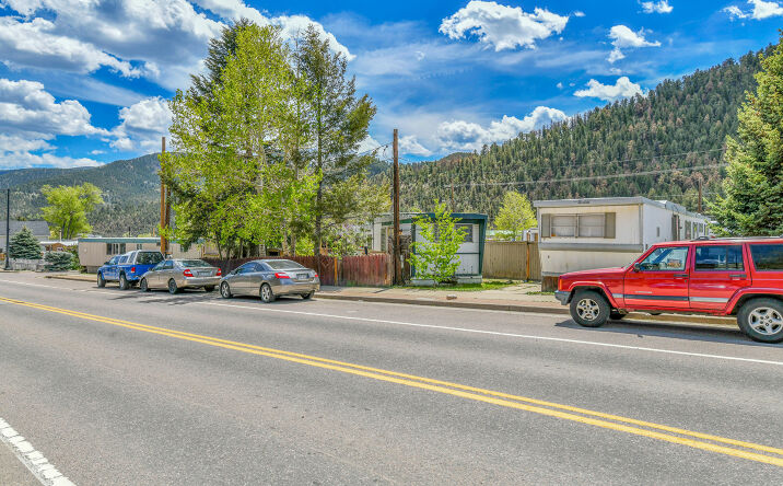 Pictures of Mobile Home Park property located at 465 Colorado Blvd, Idaho Springs, CO 80452 for sales - image #1