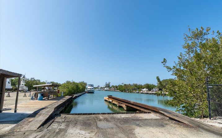 Pictures of Industrial property located at 13900 Overseas Hwy, Marathon, FL 33050 for sales - image #1