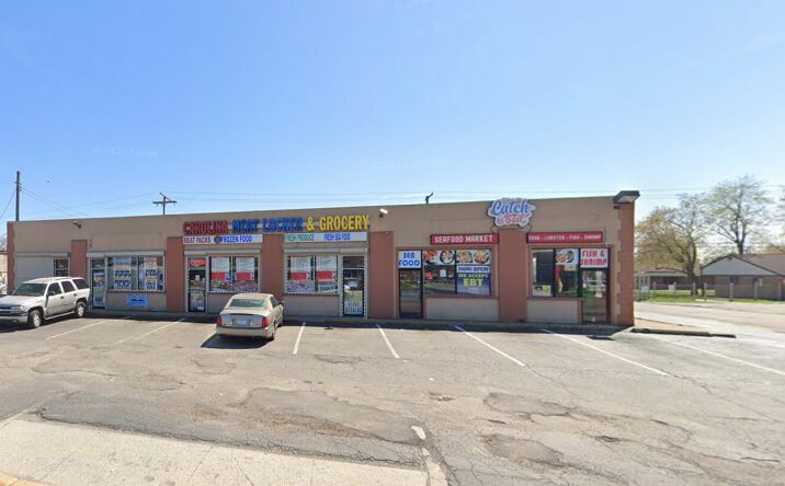 Pictures of Retail, Mixed Use property located at 2101 Carolina Street, Gary, IN 46407 for sales - image #1