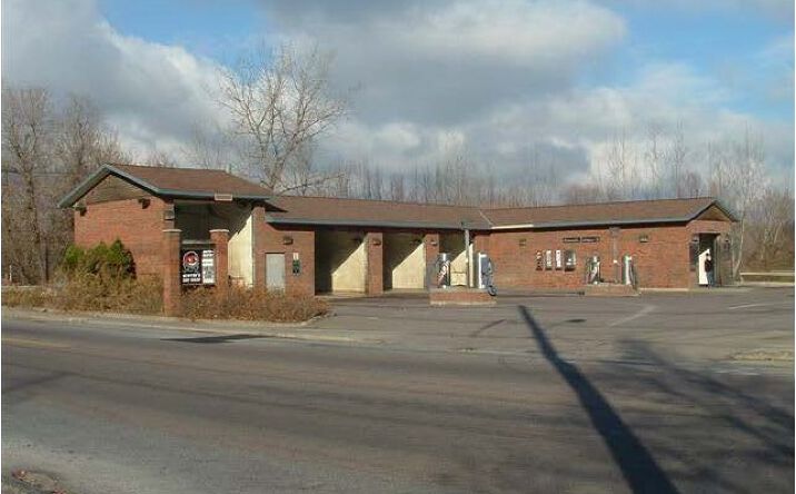 Pictures of Industrial, Retail property located at 221 Riverside Ave., Burlington, VT 05401 for sales - image #1