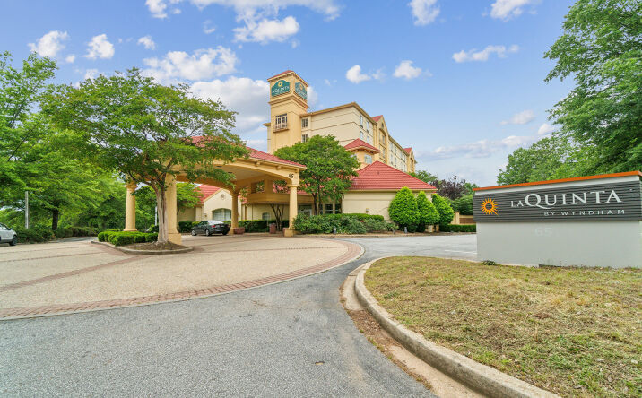 image of property at 65 W ORCHARD PARK DR Greenville SC 29615