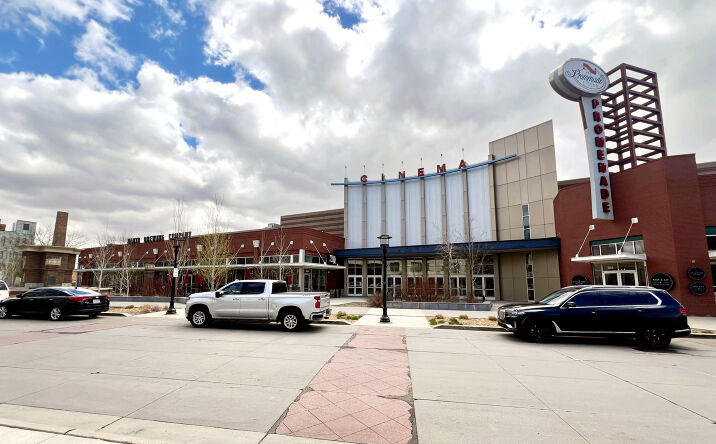 Pictures of Retail property located at 924 4th St, Sioux City, IA 51101 for sales - image #1