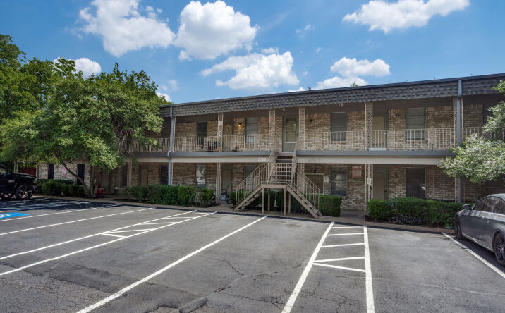 Pictures of Multifamily property located at 1500 O Ave, Plano, TX 75074, 1507 E 15th St, Plano, TX 75074 for sales - image #1