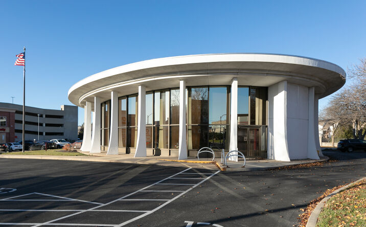 Pictures of Mixed Use, Office property located at 3917 Lindell Blvd, St. Louis, MO 63108 for sales - image #1