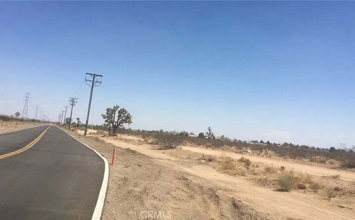 Pictures of Land property located at Raccoon, Adelanto, CA 92301 for sales - image #1