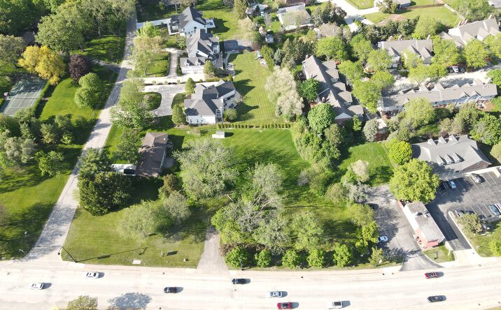 Pictures of Land, Retail property located at 119 W Lake St, Bloomingdale, IL 60108 for sales - image #1