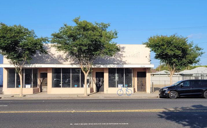 Pictures of Retail property located at 6184 Atlantic Ave, Long Beach, CA 90805 for sales - image #1