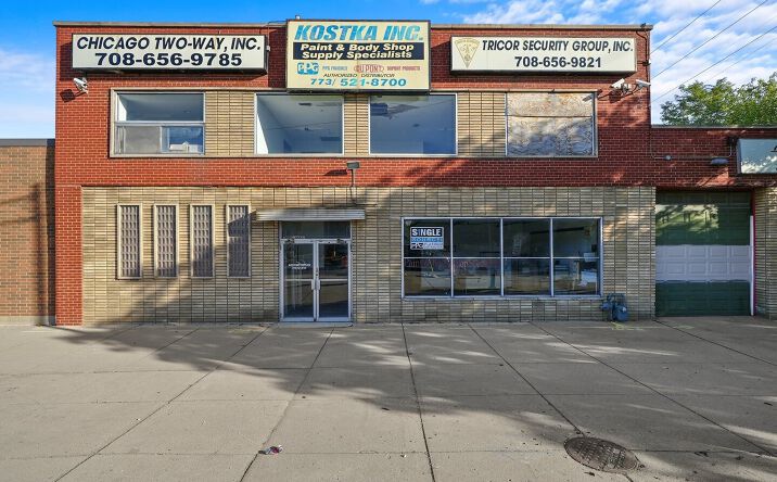 Pictures of Retail property located at 4606 W CERMAK Road, Cicero, IL 60804 for sales - image #1