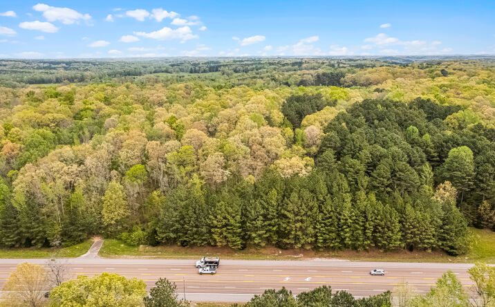 Pictures of Land property located at 00 Hwy 412 E., Lexington, TN 38351 for sales - image #1