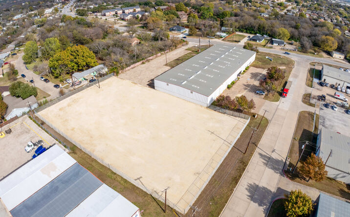 Pictures of Industrial property located at 300 Industrial Blvd, Mansfield, TX 76063 for sales - image #1