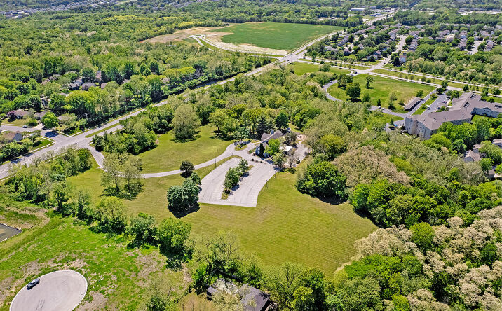 Pictures of Land, Mixed Use property located at 2820 NW Barry Rd, Kansas City, MO 64154 for sales - image #1