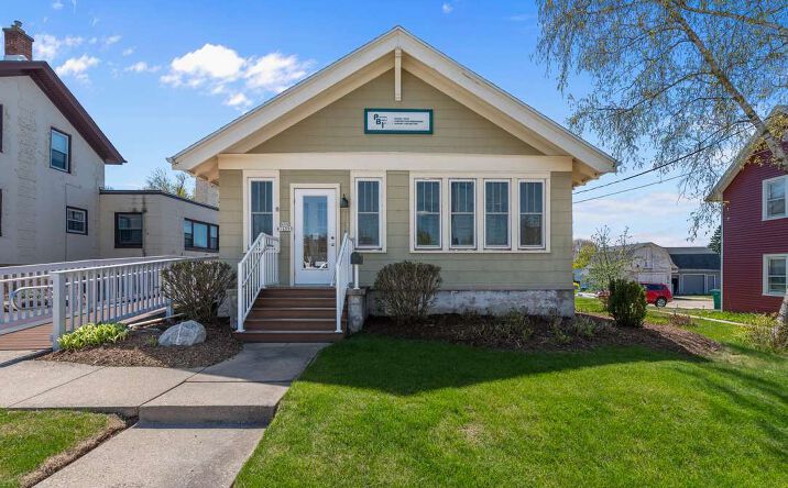 Pictures of Office property located at N90W16995 Appleton Ave, Menomonee Falls, WI 53051 for sales - image #1