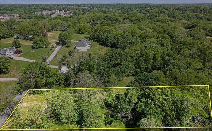 Pictures of Land, Multifamily property located at 5237 N Merrimac Avenue, Kansas City, MO 64151 for sales - image #1
