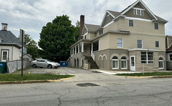 Pictures of Multifamily property located at 806 Maple Avenue, La Porte, IN 46350 for sales - image #1