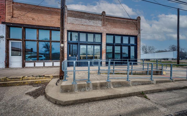 Pictures of Retail, Office, Mixed Use property located at 111 N Main, Milford, TX 76670 for sales - image #1