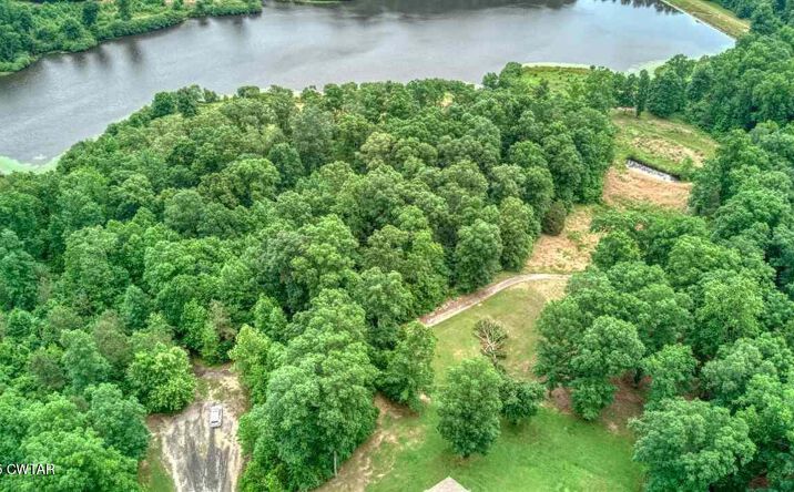 Pictures of Land property located at 00 Royal Fox Point, Cedar Grove, TN 38321 for sales - image #1