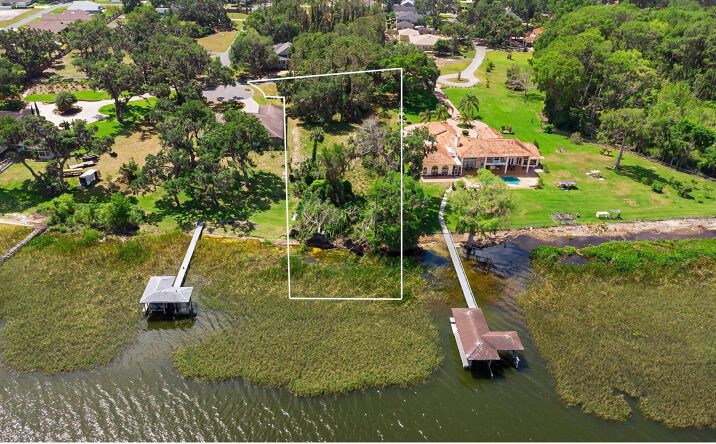 Pictures of Land property located at 713 Newell Hill Rd, Leesburg, FL 34748 for sales - image #1