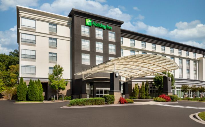 Pictures of Hospitality property located at 2901 John Hawkins Pkwy, Birmingham, AL 35244 for sales - image #1