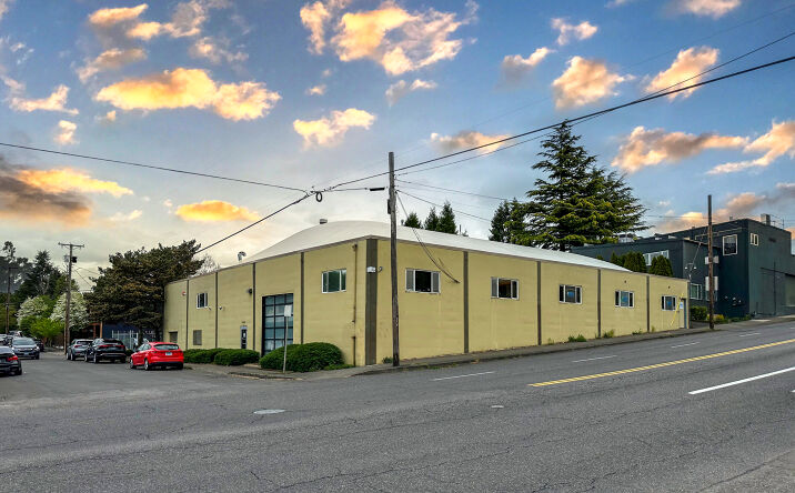 Pictures of Industrial property located at 4444 SE 27th Ave, Portland, OR 97202 for sales - image #1