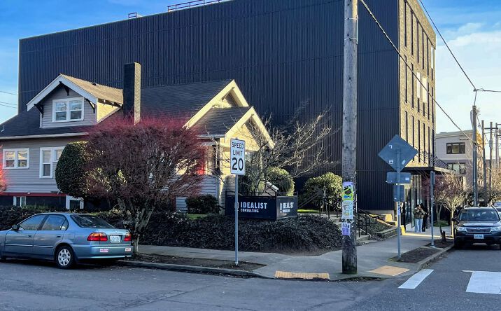 Pictures of Mixed Use, Office, Retail property located at 4076 N Mississippi Ave, Portland, OR 97227 for sales - image #1