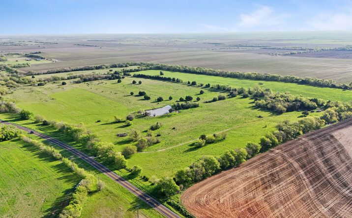 Pictures of Land property located at FM 901, Collinsville, TX 76233 for sales - image #1