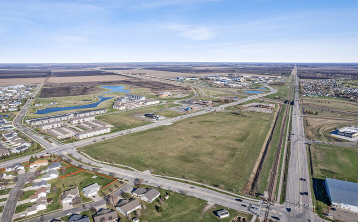 Pictures of Land property located at 2500 34th St S, Moorhead, MN 56562 for sales - image #1