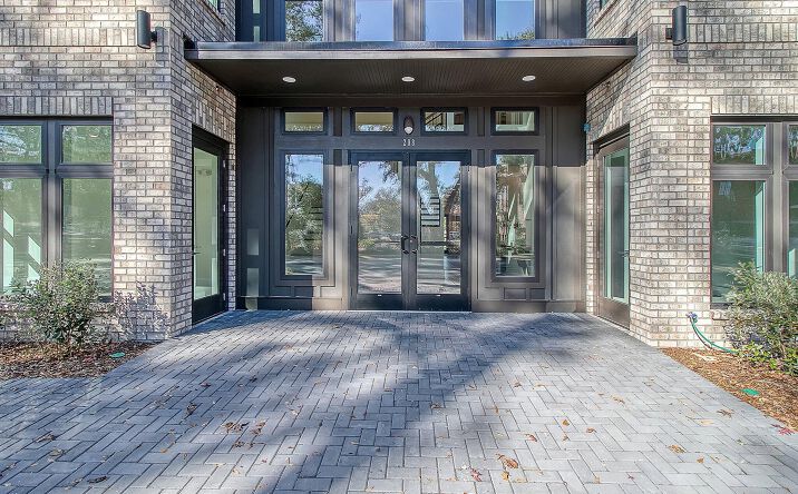 Pictures of Office property located at 208 N Cedar Street # 201, Summerville, SC 29483 for sales - image #1