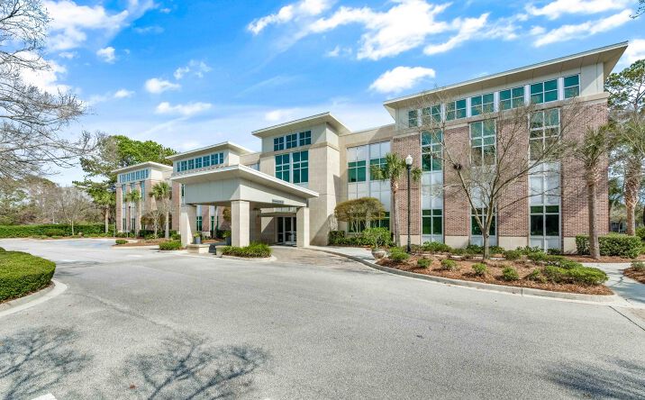 Pictures of Office property located at 421 Wando Park Boulevard Ste 140, Mount Pleasant, SC 29464 for sales - image #1