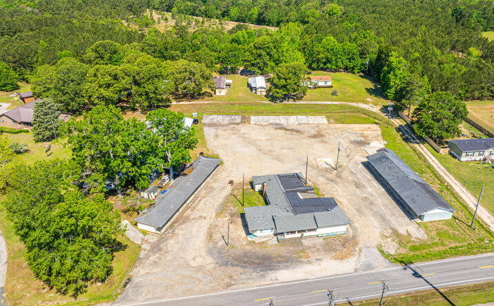 Pictures of Hospitality, Land, Multifamily, Retail property located at 1054 Edgewater Road, Pineville, SC 29468 for sales - image #1