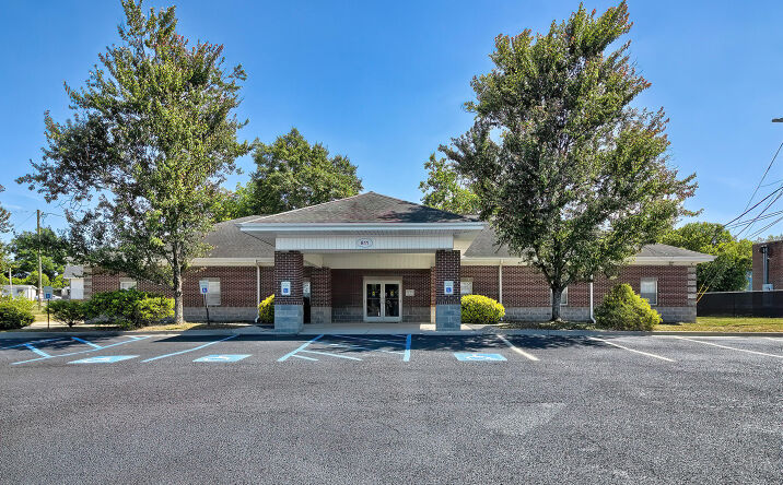 Pictures of Office property located at 811 Sunset Boulevard, West Columbia, SC 29169 for sales - image #1