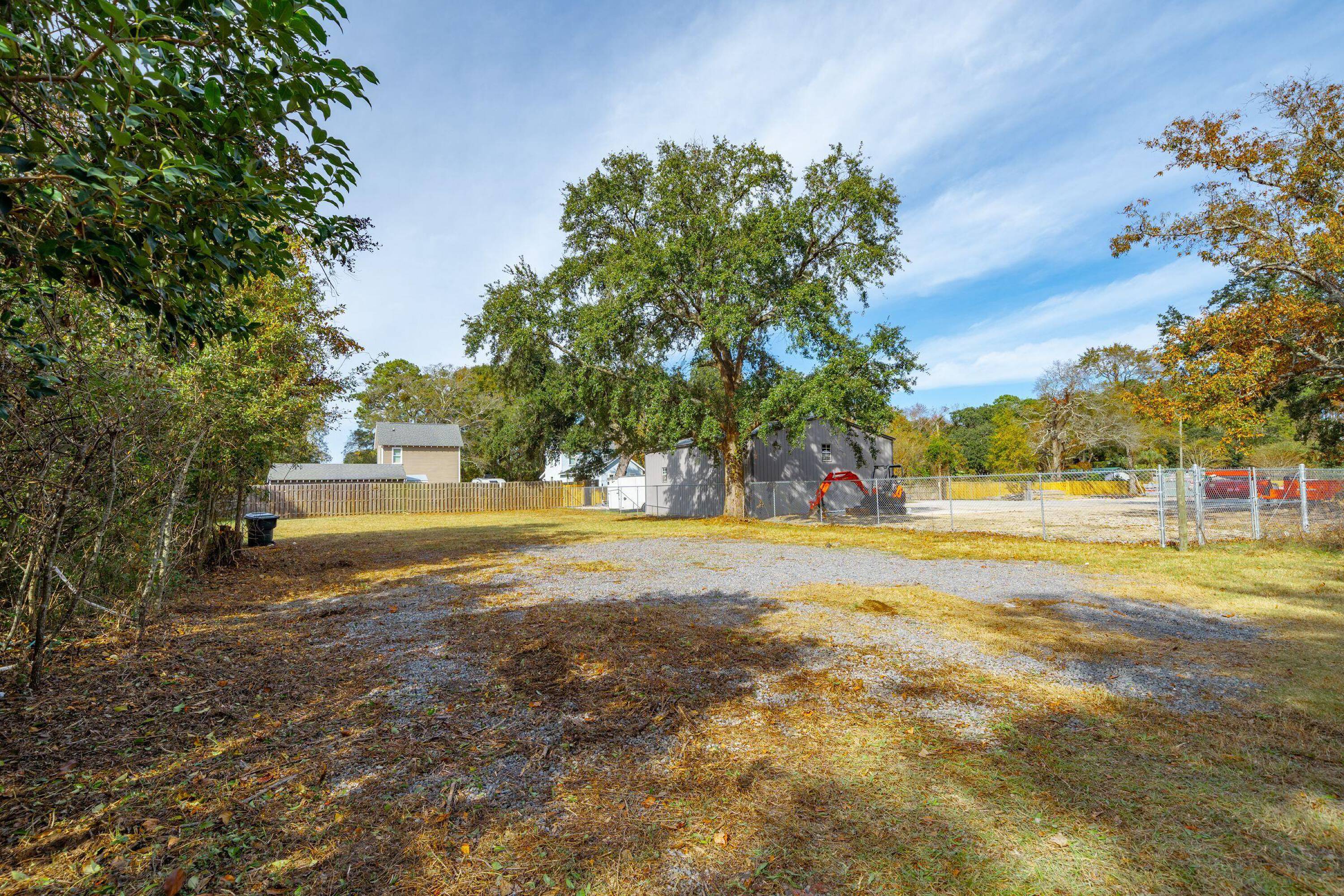 1718 Lacannon Ln, Mount Pleasant, SC 29464