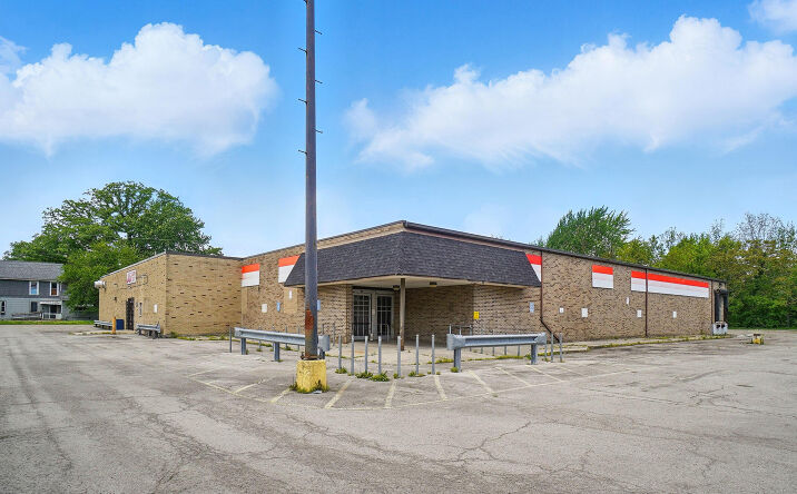 Pictures of Retail, Mixed Use property located at 128 W Vine St, Lima, OH 45804 for sales - image #1