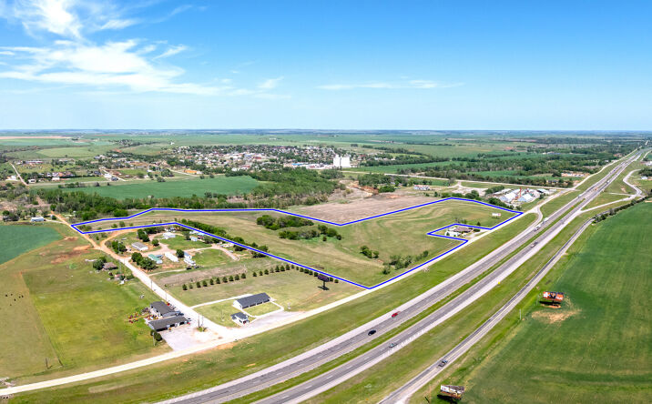 Pictures of Land property located at 3060 U.S. Rte 66, hydro, OK 73048 for sales - image #1