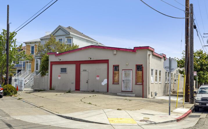 Pictures of Industrial, Mixed Use, Multifamily, Special Purpose property located at 2500 Market St, Oakland, CA 94607 for sales - image #1