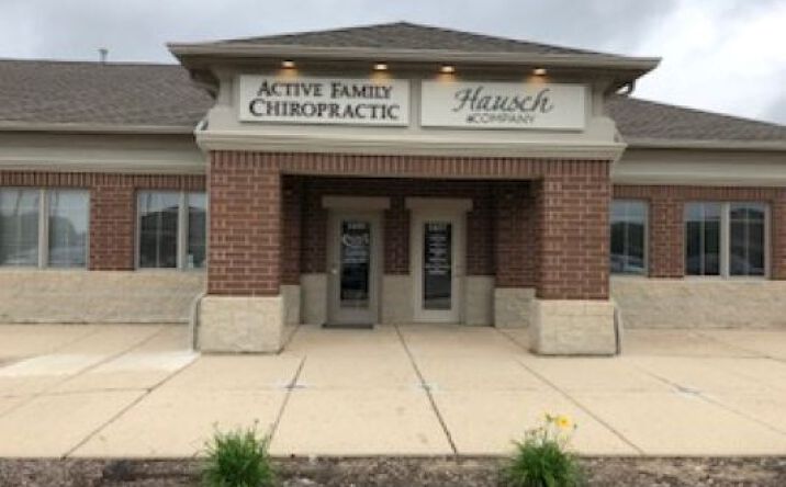Pictures of Office property located at 1455 Merchant Dr, Algonquin, IL 60102 for sales - image #1