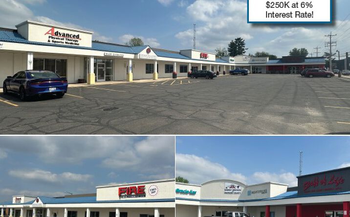 Pictures of Retail, Office property located at 212 E Green Bay St, Shawano, WI 54166 for sales - image #1