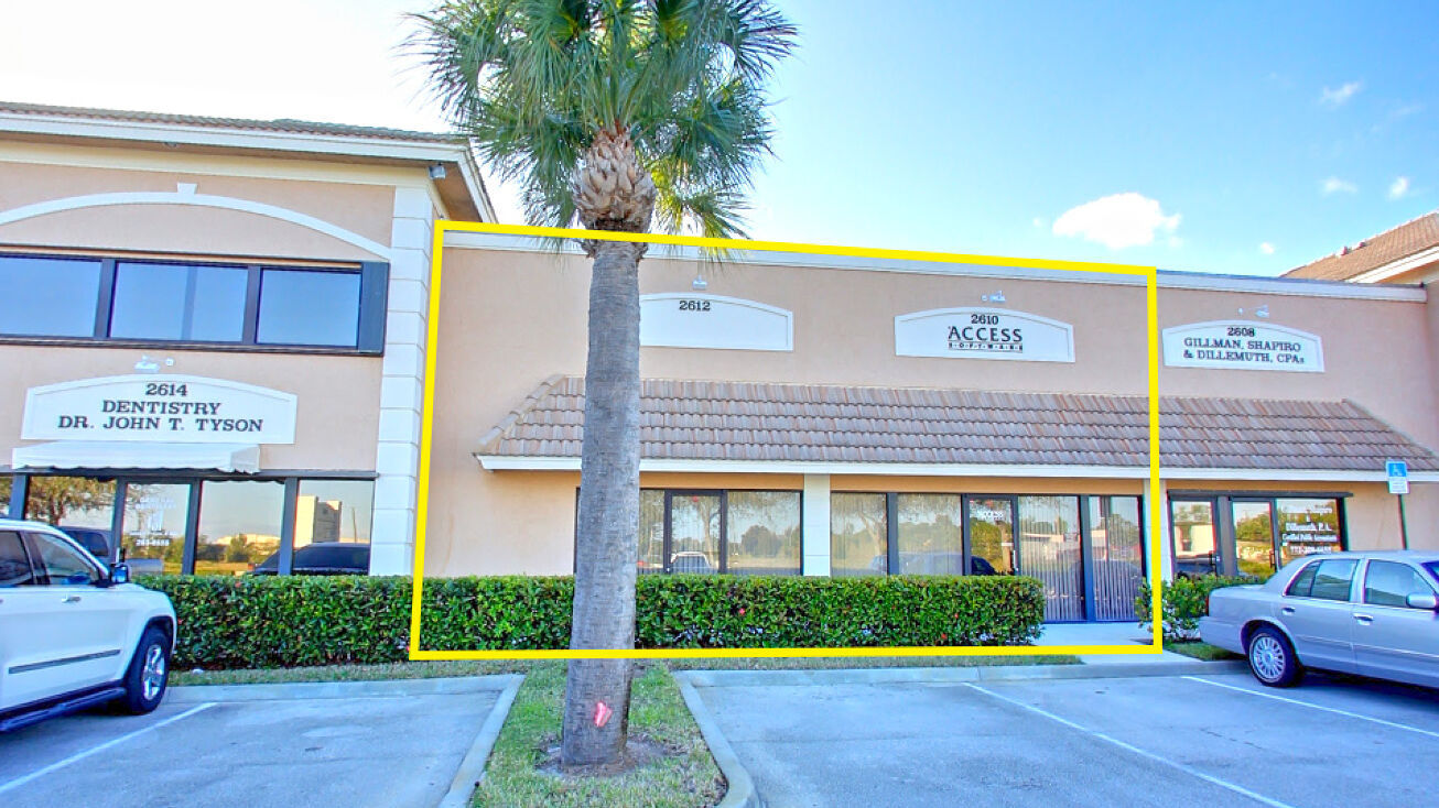 26102612 SE Willoughby Blvd, Stuart, FL 34994