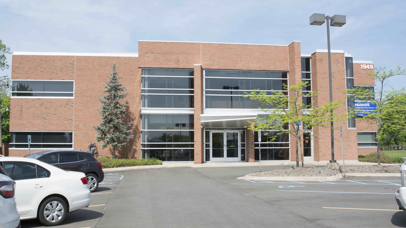 1949 W 12 Mile Rd, Berkley, MI 48072 Office Property for Sale Berkley Medical II