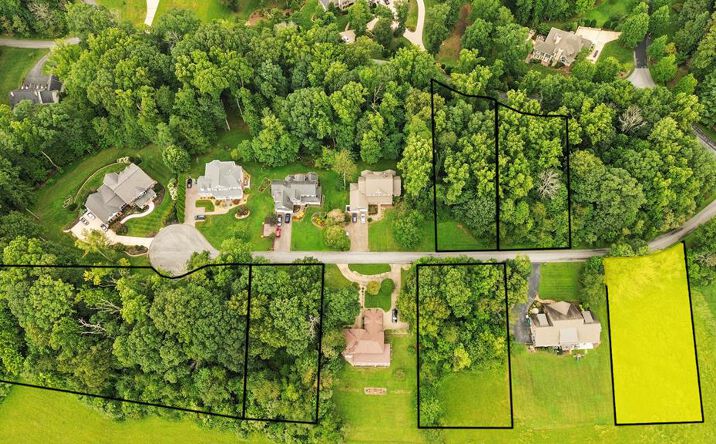 Pictures of Land, Multifamily property located at TBD Stonewall Ridge Lot #36, Bristol, VA 24202 for sales - image #1