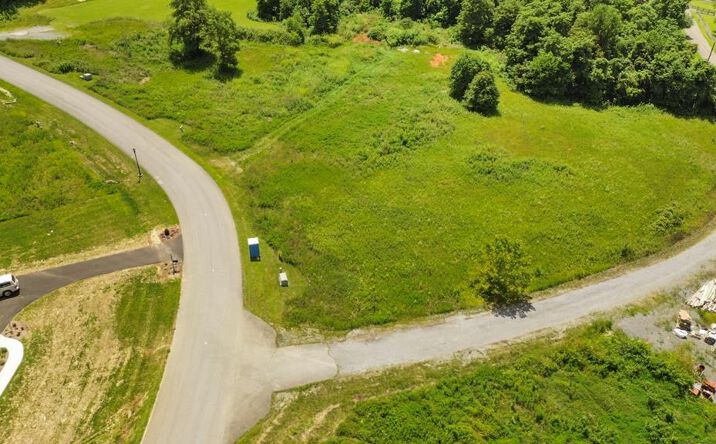 Pictures of Land, Multifamily property located at TBD Creekside Court Lot #210, Bristol, VA 24202 for sales - image #1