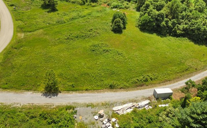 Pictures of Land, Multifamily property located at TBD Creekside Court Lot #211, Bristol, VA 24202 for sales - image #1