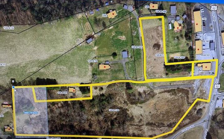 Pictures of Land, Multifamily property located at 240 Frog Spur, Fancy Gap, VA 24328 for sales - image #1