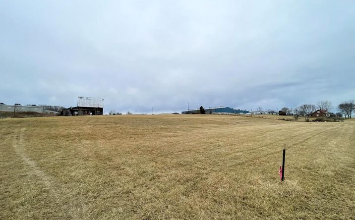 Pictures of Land, Industrial, Multifamily property located at TBD N 4th Street, Wytheville, VA 24382 for sales - image #1