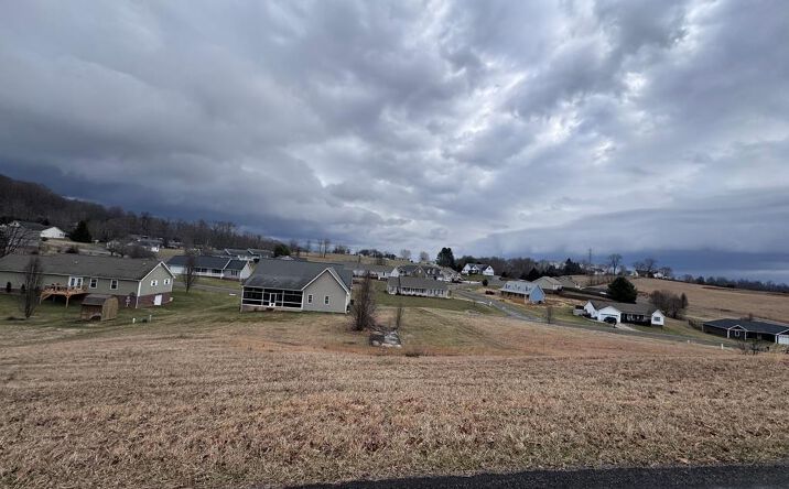 Pictures of Land, Multifamily property located at TBD Chase Lane, Abingdon, VA 24210 for sales - image #1