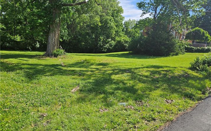 image of property at NW 50TH TERRACE Northmoor MO 64151