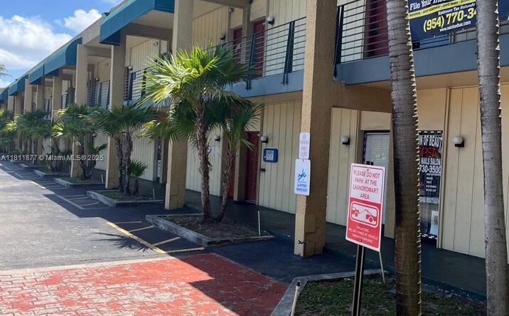 Pictures of Office property located at 2331 N State Road 7 # 216, Lauderhill, FL 33313 for sales - image #1